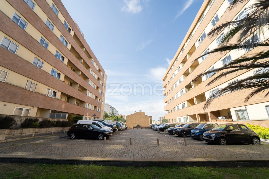 Apartamento T2 para Arrendamento em Canidelo Foto 29