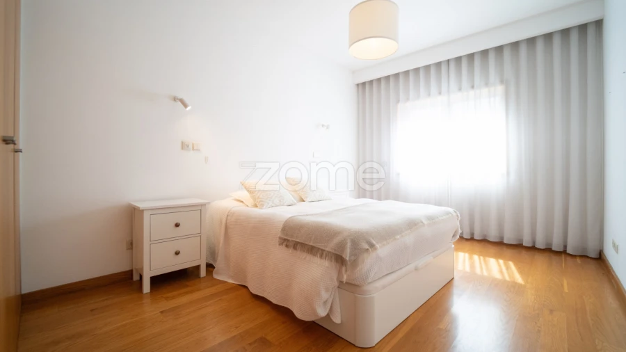 Apartamento T2 para Arrendamento em Canidelo