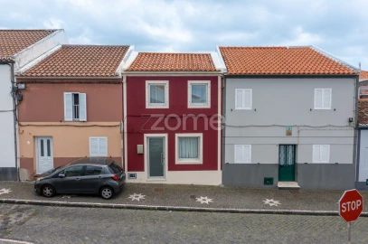 Moradia T2 para Venda em Ribeira Grande (Matriz)