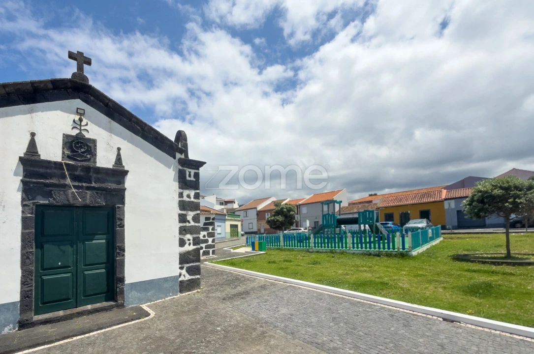 Moradia T2 para Venda em Ribeira Grande (Matriz) Foto 47