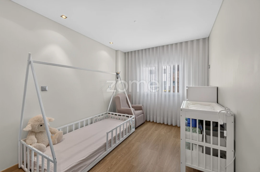 Apartamento T2 para Venda em Ramada e Caneças Foto 5