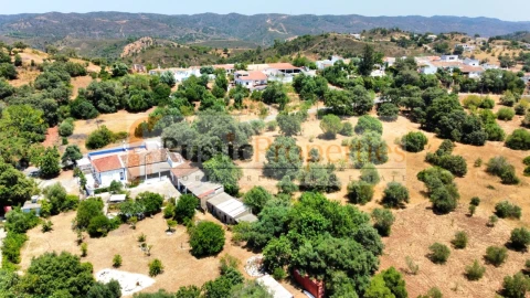 Moradia T4 para Venda em São Brás de Alportel