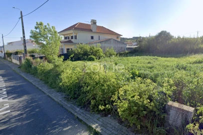 Terreno para Venda em Rio de Mouro