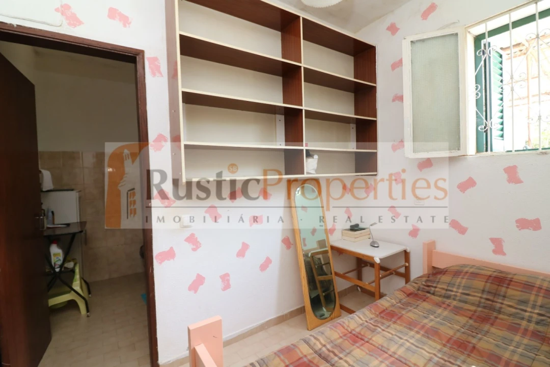 Moradia T3 para Venda em Santa Barbara de Nexe Foto 15