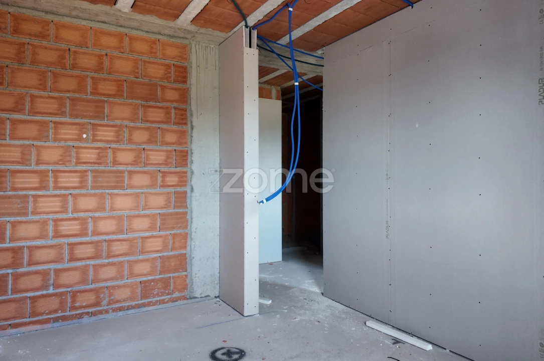 Apartamento T3 para Venda em Ferreiros e Gondizalves Foto 46