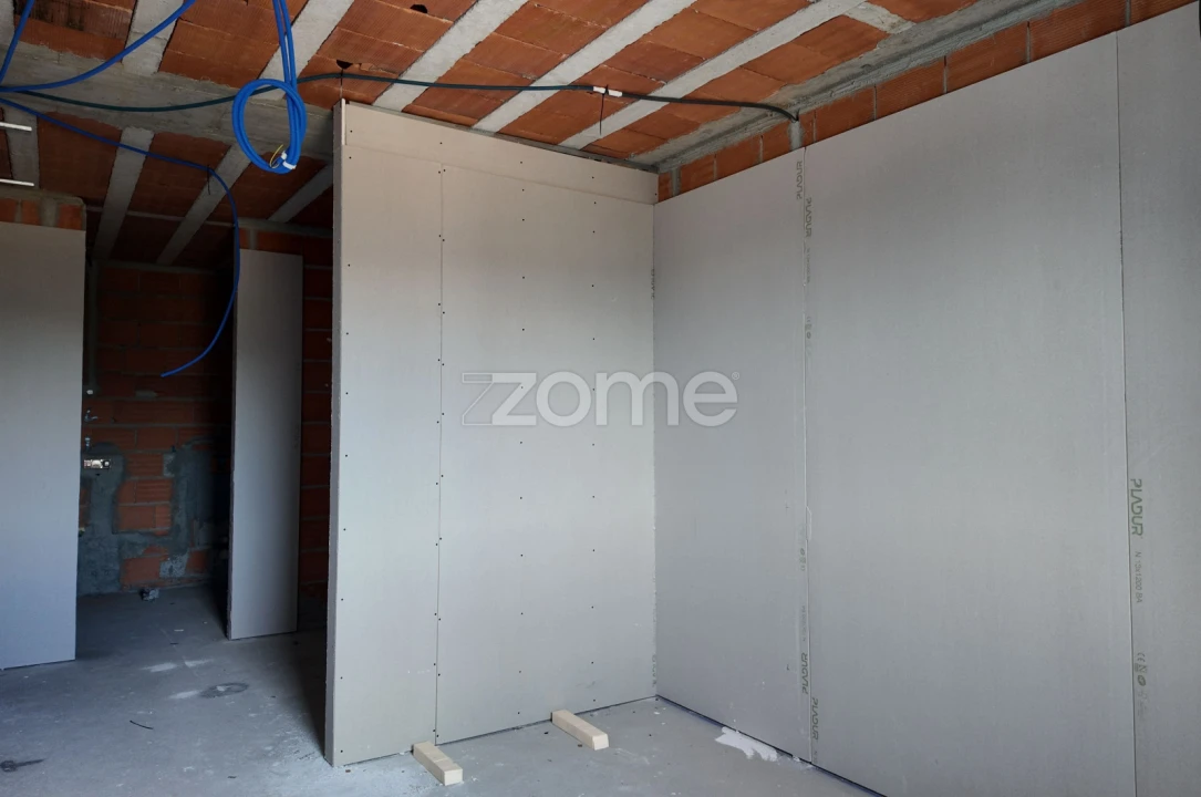 Apartamento T3 para Venda em Ferreiros e Gondizalves Foto 40