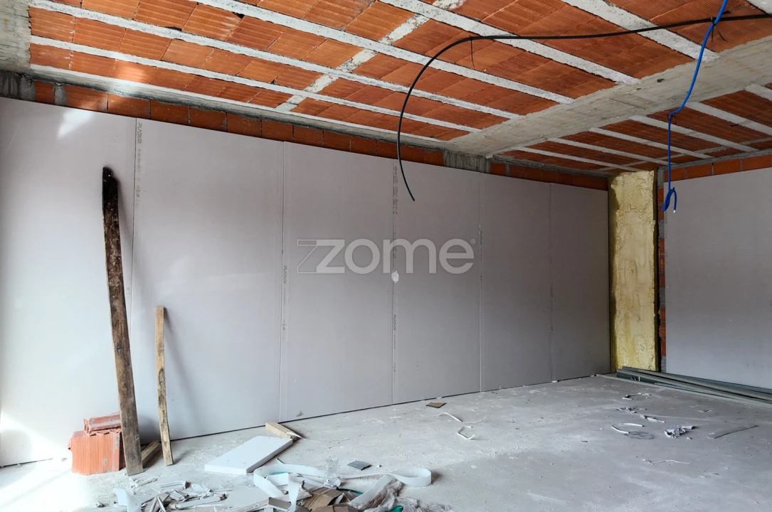 Apartamento T3 para Venda em Ferreiros e Gondizalves Foto 27