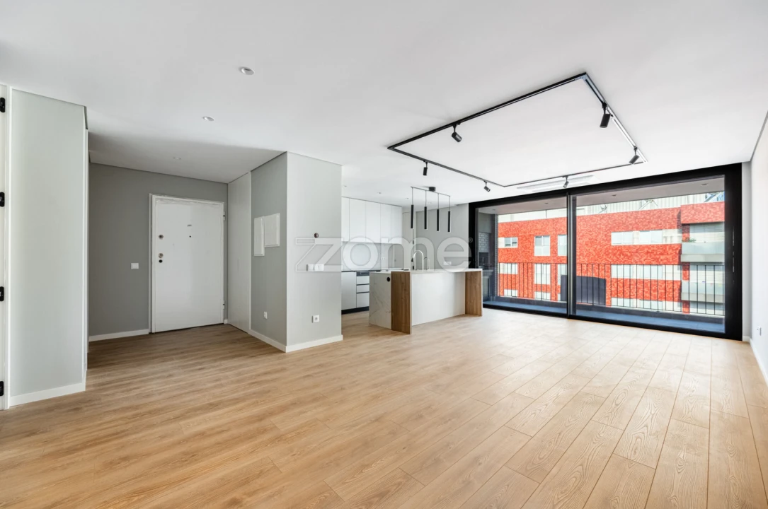 Apartamento T3 para Venda em Ferreiros e Gondizalves Foto 7