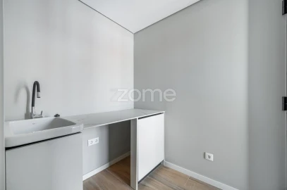 Apartamento T3 para Venda em Ferreiros e Gondizalves