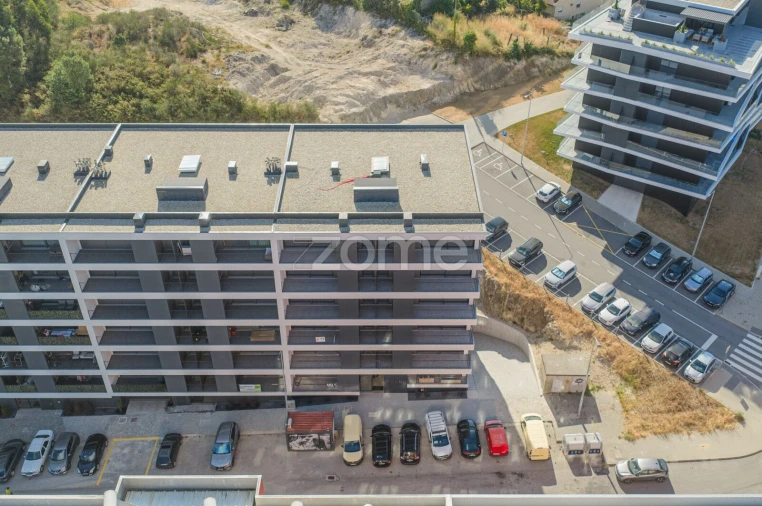 Apartamento T3 para Venda em Ferreiros e Gondizalves Foto 3