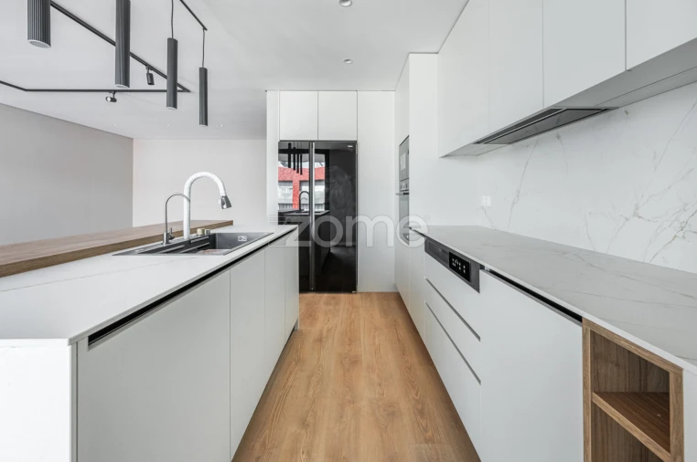 Apartamento T3 para Venda em Ferreiros e Gondizalves Foto 9