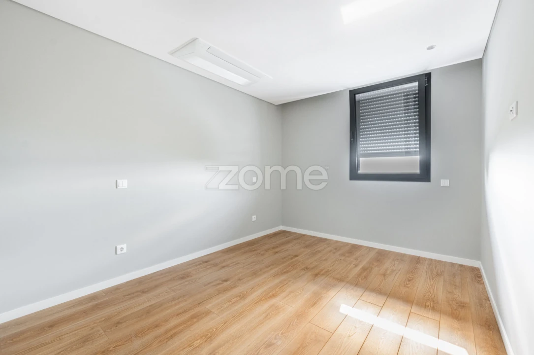 Apartamento T3 para Venda em Ferreiros e Gondizalves Foto 19