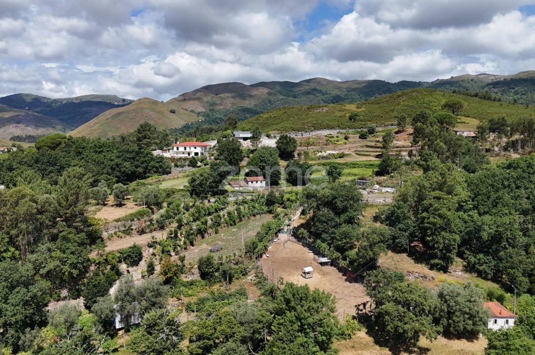 Terreno para Venda em Gondoriz Foto 4