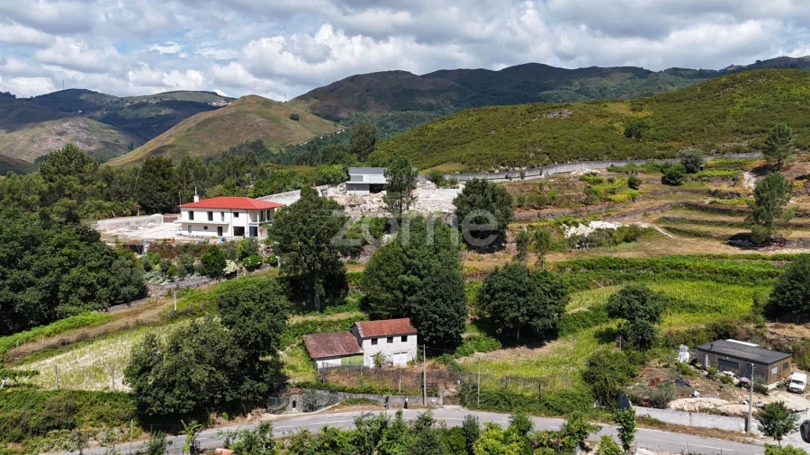 Terreno para Venda em Gondoriz