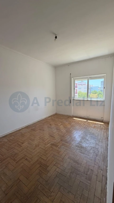 Apartamento T2 para Venda em Alto do Seixalinho, Santo André e Verderena
