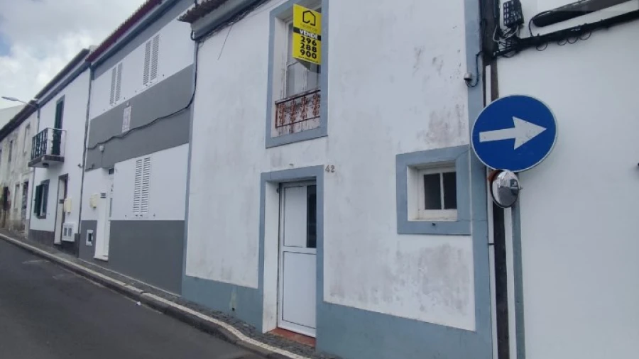 Moradia T1 para Venda em Agua de Pau