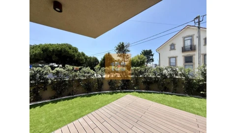 Apartamento T1 para Venda em Arcozelo