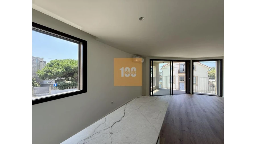 Apartamento T1 para Venda em Arcozelo Foto 4