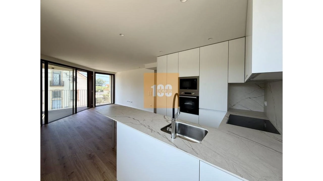 Apartamento T1 para Venda em Arcozelo Foto 1