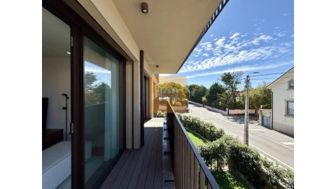 Apartamento T2 para Venda em Arcozelo