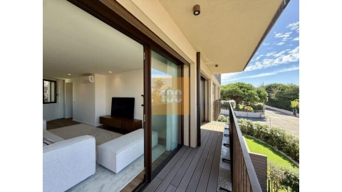 Apartamento T2 para Venda em Arcozelo