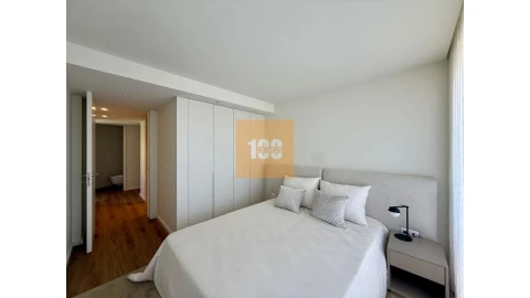 Apartamento T2 para Venda em Arcozelo