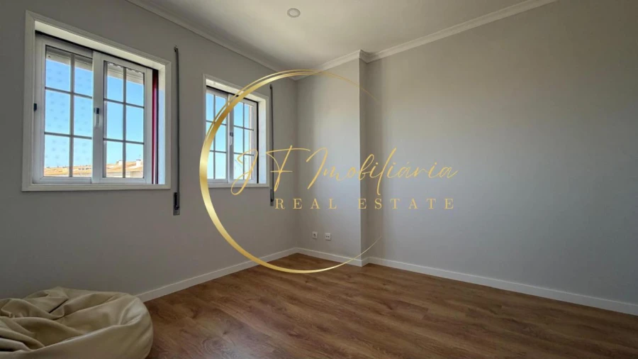 Apartamento T2 para Venda em Gafanha da Nazaré Foto 9