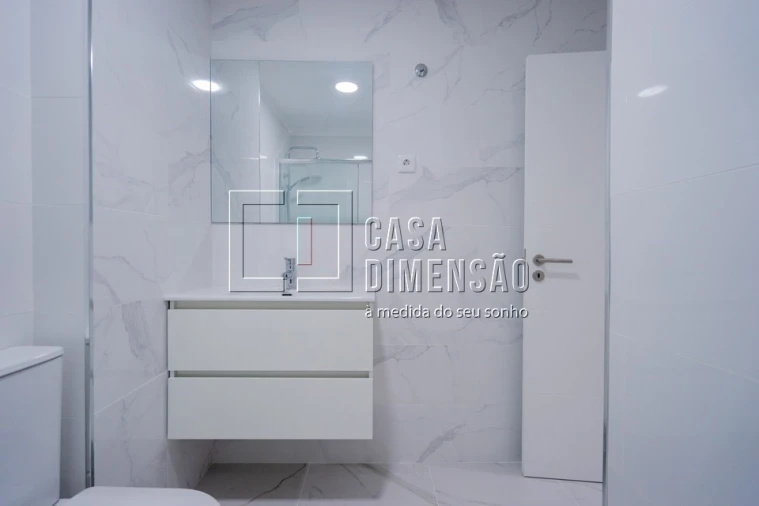 Apartamento T1 para Venda em Odivelas Foto 12
