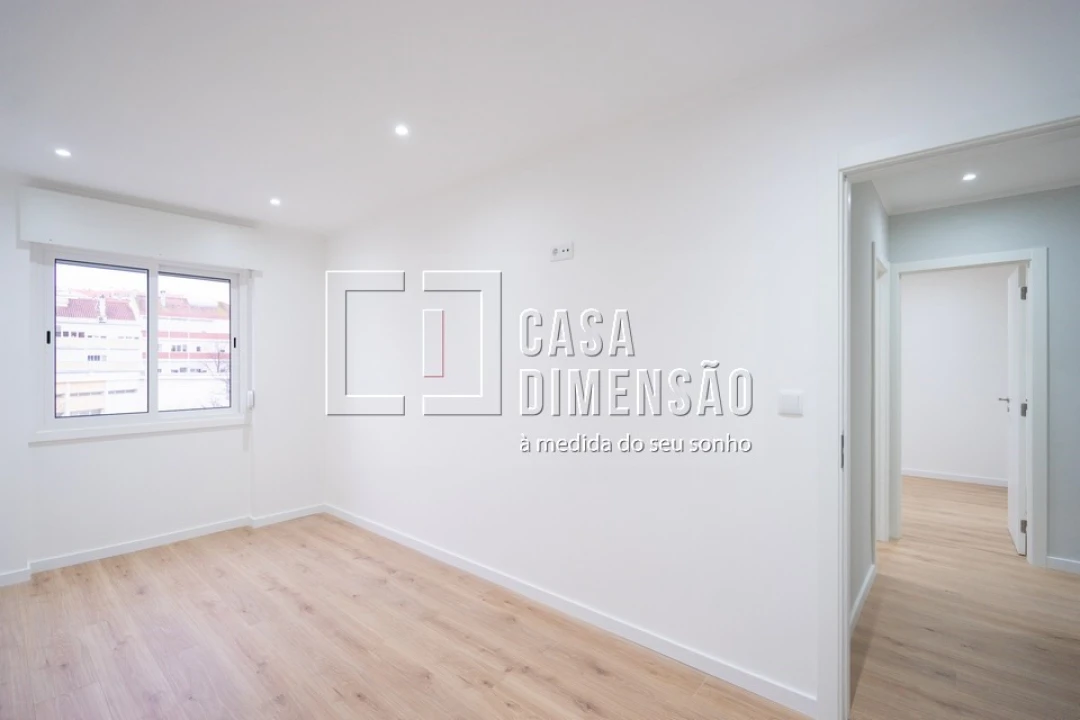 Apartamento T2 para Venda em Falagueira-Venda Nova Foto 21