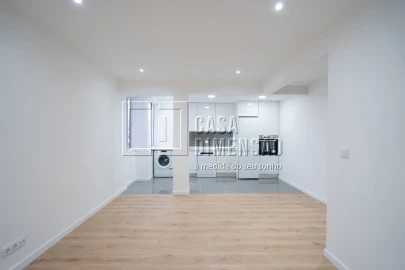 Apartamento T2 para Venda em Águas Livres
