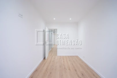 Apartamento T2 para Venda em Águas Livres