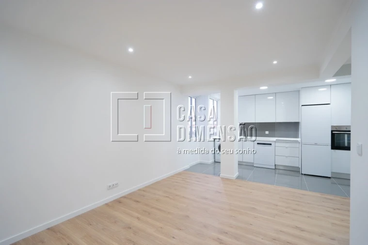 Apartamento T2 para Venda em Águas Livres Foto 8