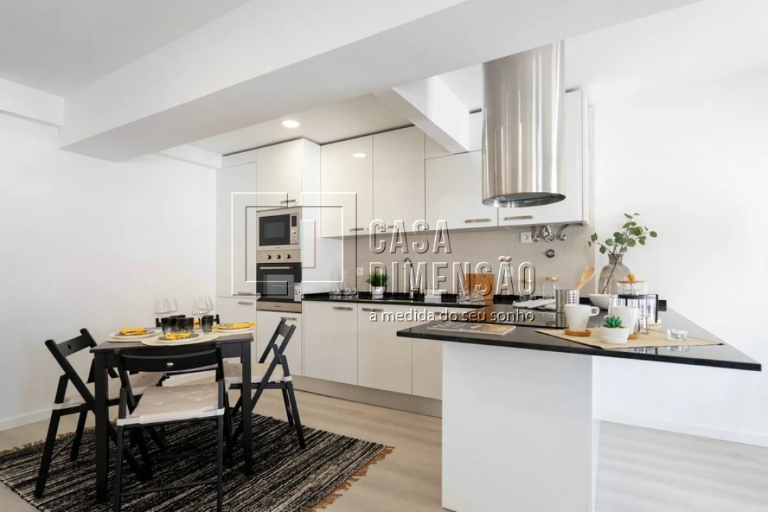 Apartamento T3 para Venda em Benfica Foto 16