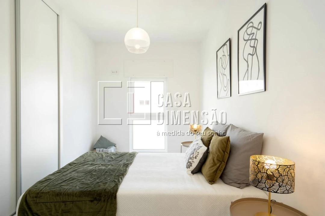 Apartamento T3 para Venda em Benfica Foto 32