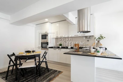Apartamento T3 para Venda em Benfica
