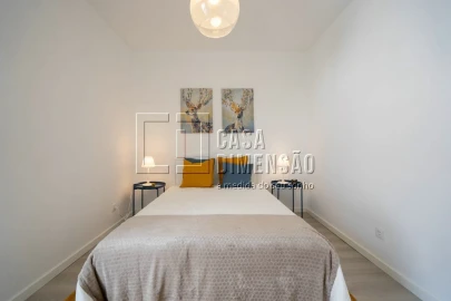 Apartamento T3 para Venda em Benfica