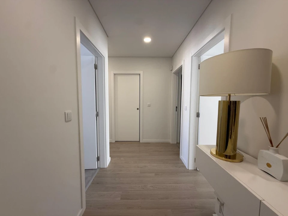 Apartamento T2 para Venda em Venteira Foto 10