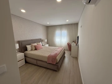 Apartamento T2 para Venda em Venteira