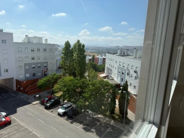 Apartamento T2 para Venda em Venteira