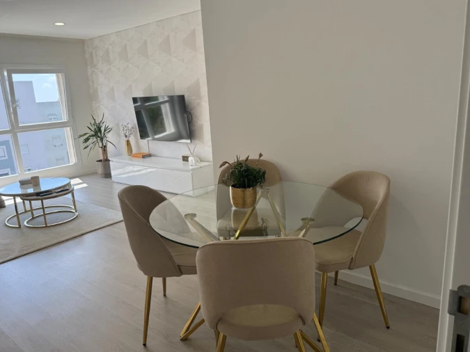 Apartamento T2 para Venda em Venteira Foto 6