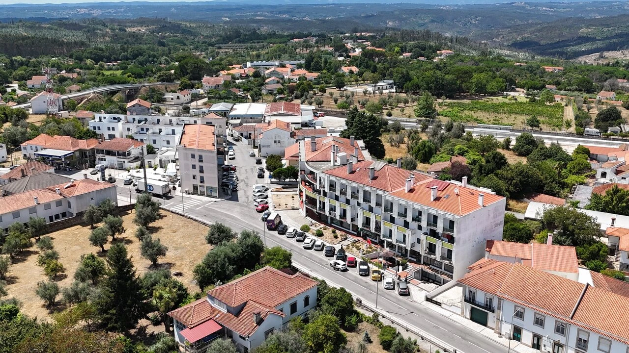 Apartamento T3 para Venda em Currelos, Papízios e Sobral Foto 3