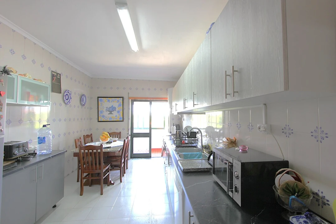 Apartamento T3 para Venda em Currelos, Papízios e Sobral Foto 8