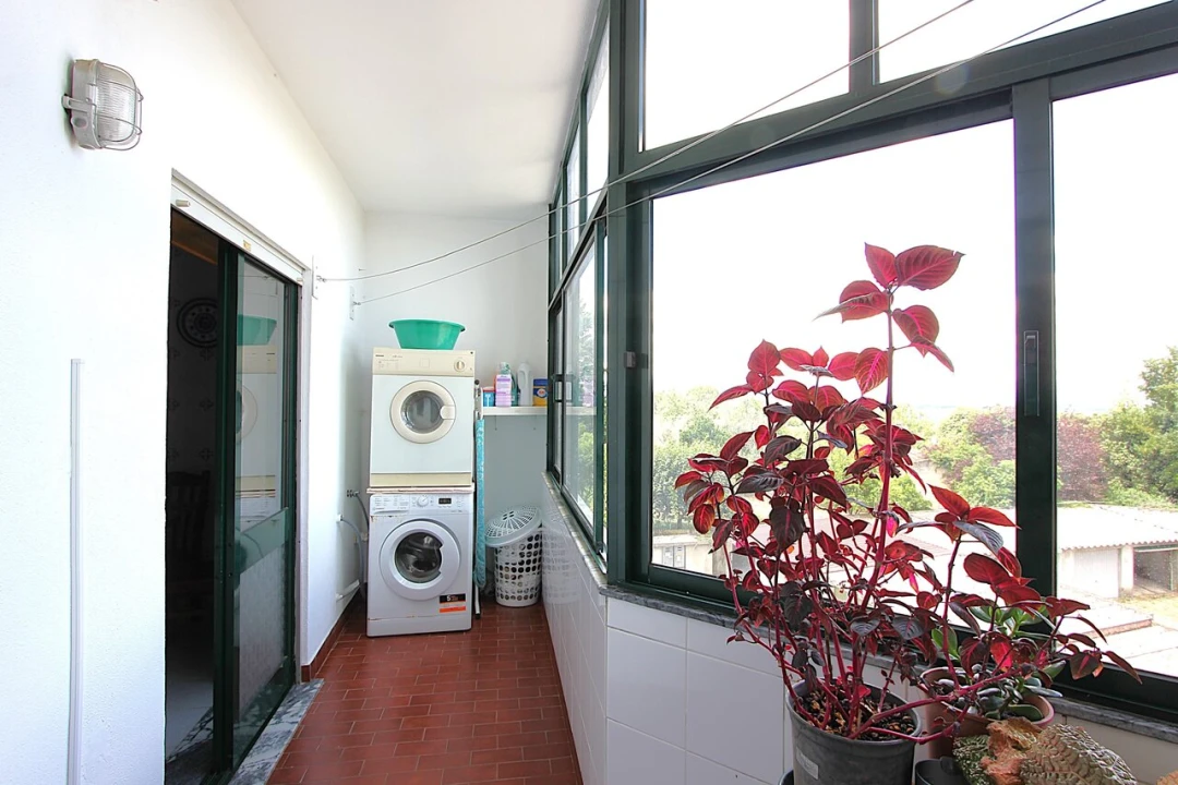 Apartamento T3 para Venda em Currelos, Papízios e Sobral Foto 12