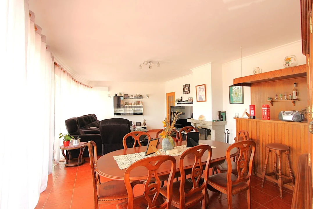 Apartamento T3 para Venda em Currelos, Papízios e Sobral Foto 28