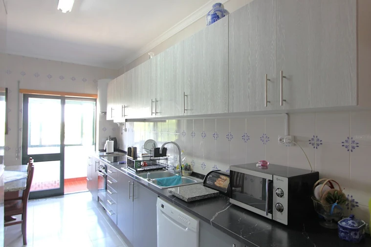 Apartamento T3 para Venda em Currelos, Papízios e Sobral Foto 9