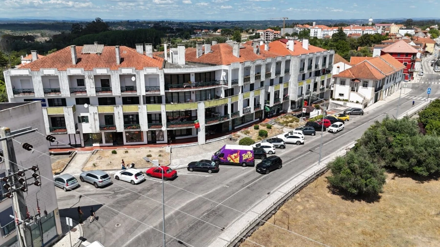 Apartamento T3 para Venda em Currelos, Papízios e Sobral