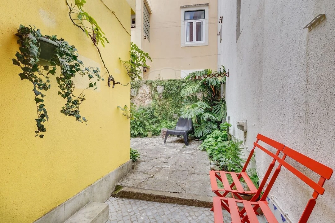 Apartamento T1 para Venda em Santo António Foto 24