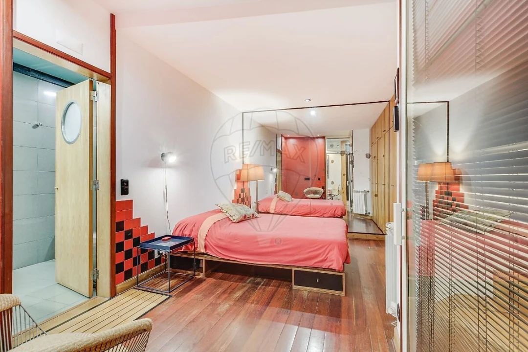 Apartamento T1 para Venda em Santo António Foto 12
