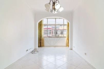 Apartamento T2 para Venda em Odivelas