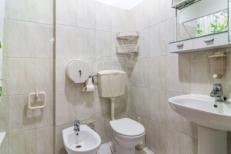 Apartamento T2 para Venda em Odivelas Foto 15